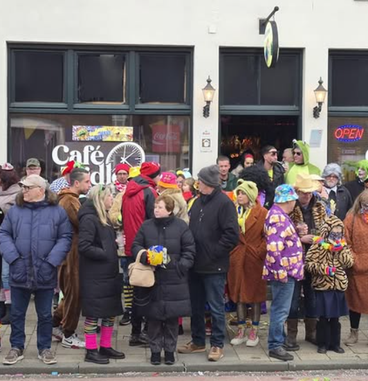 Carnaval voor de deur, Instagrampost van Café Tijdloos